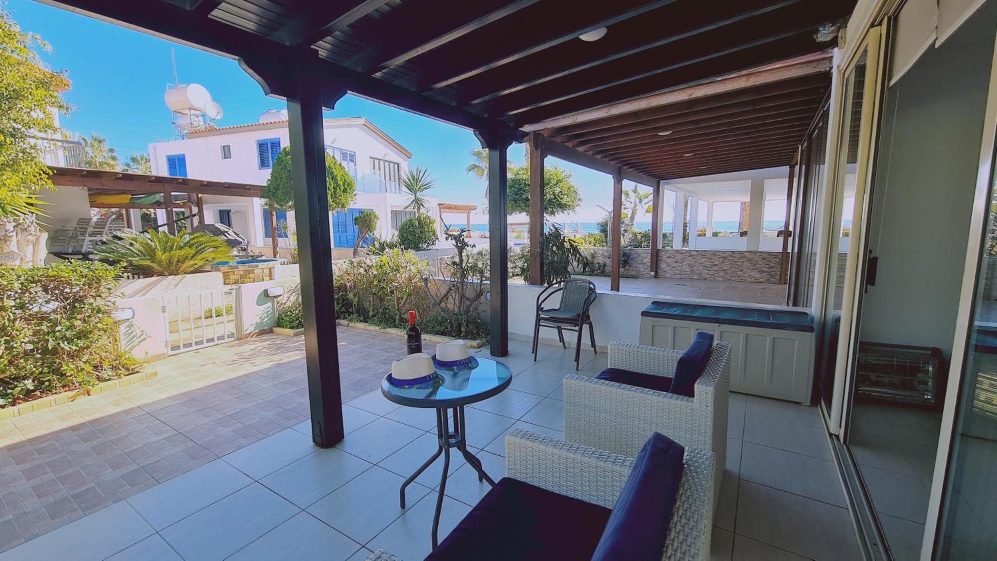Stay Crystal Waves Maisonette Meneou 외부 사진