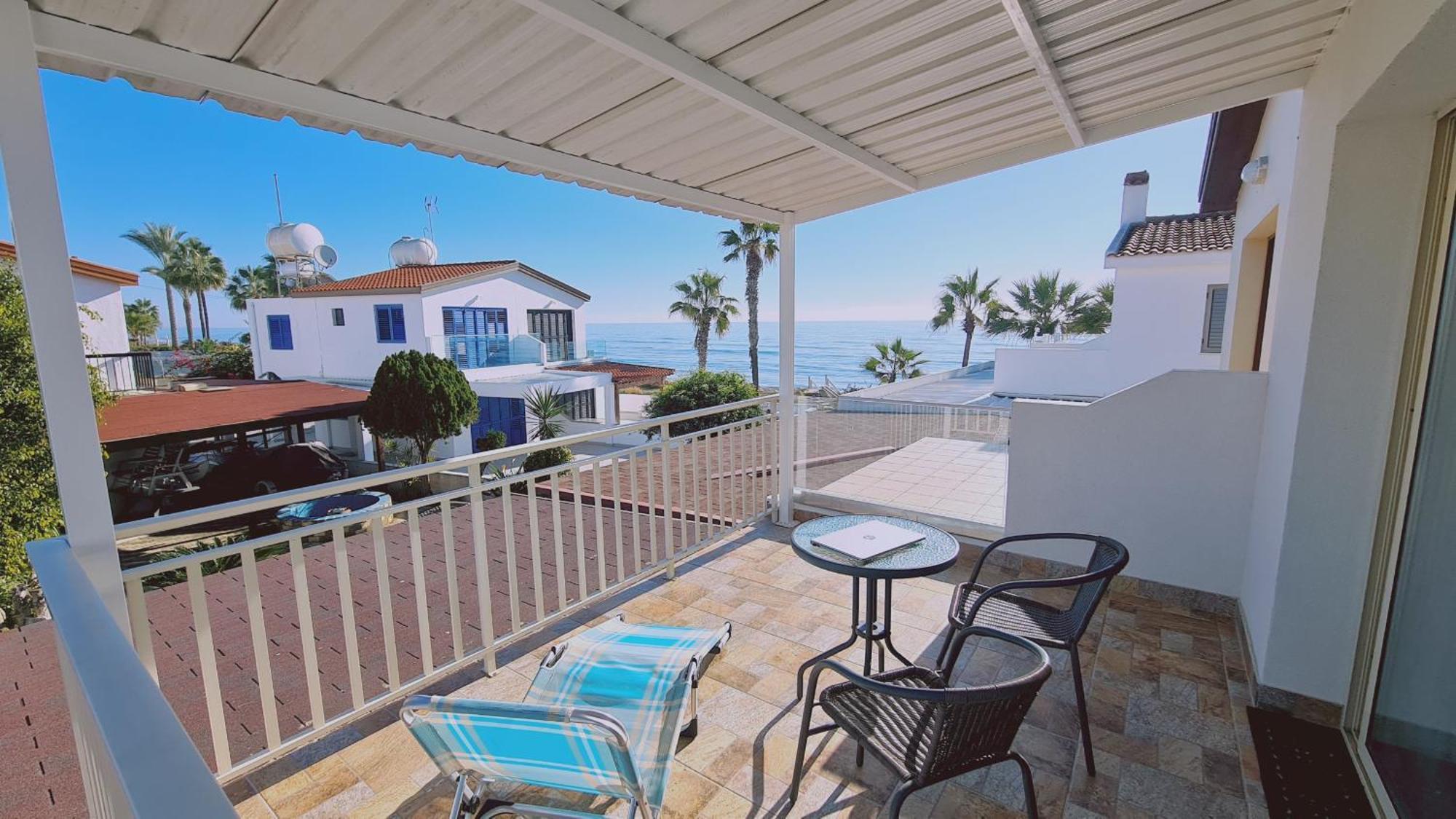 Stay Crystal Waves Maisonette Meneou 외부 사진